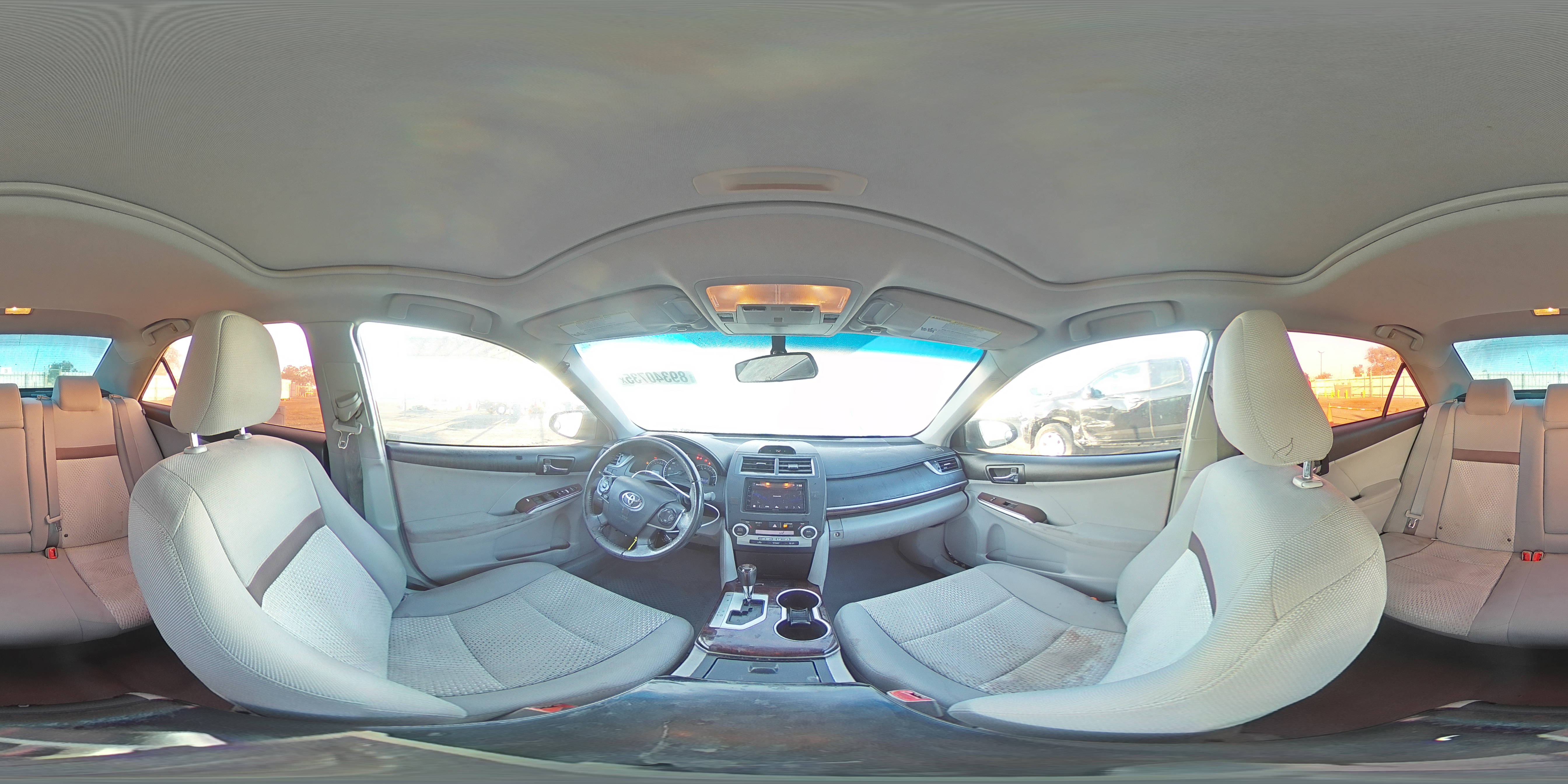 2012 Toyota Camry - Image 13