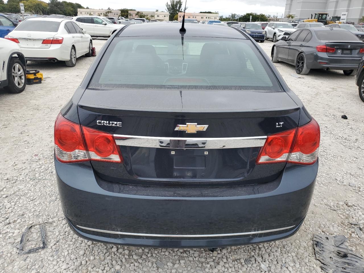 VIN 1G1PC5SB7E7451757 2014 CHEVROLET CRUZE no.6