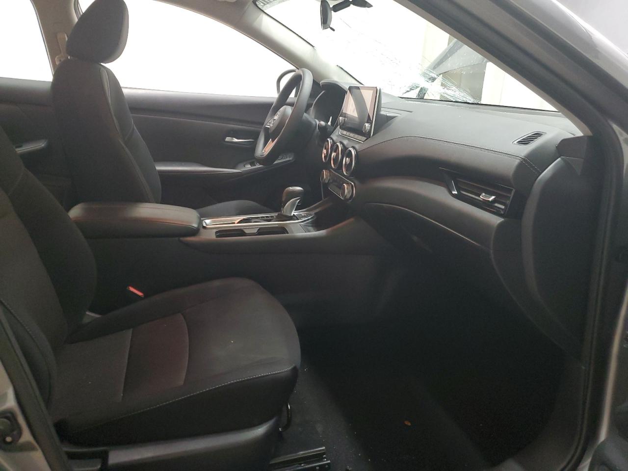 2024 Nissan Sentra - Image 7