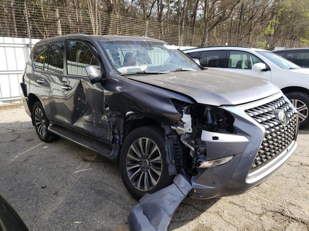 2023 Lexus GX - Image 4