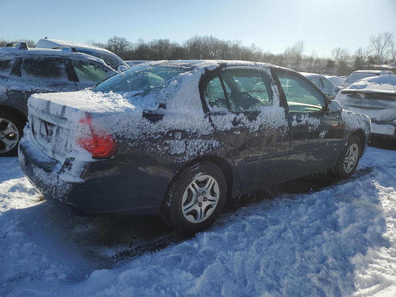 2007 Chevrolet Malibu - Image 3