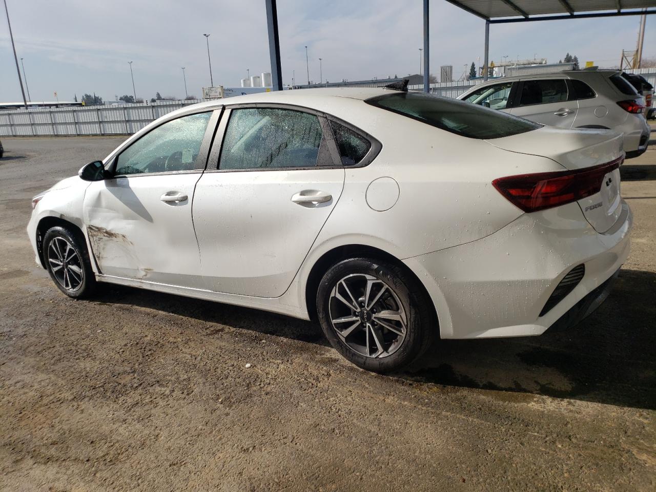 2023 Kia Forte - Image 2