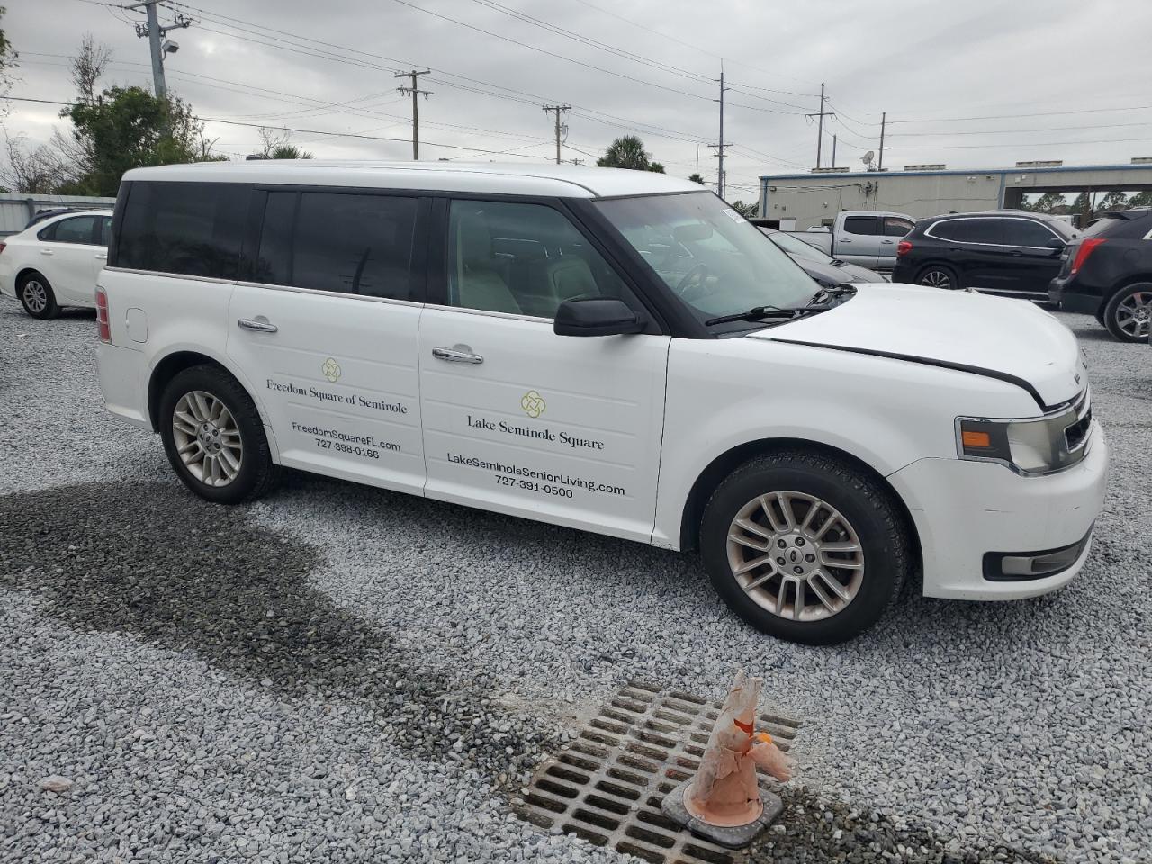 VIN 2FMGK5C88FBA12942 2015 FORD FLEX no.4