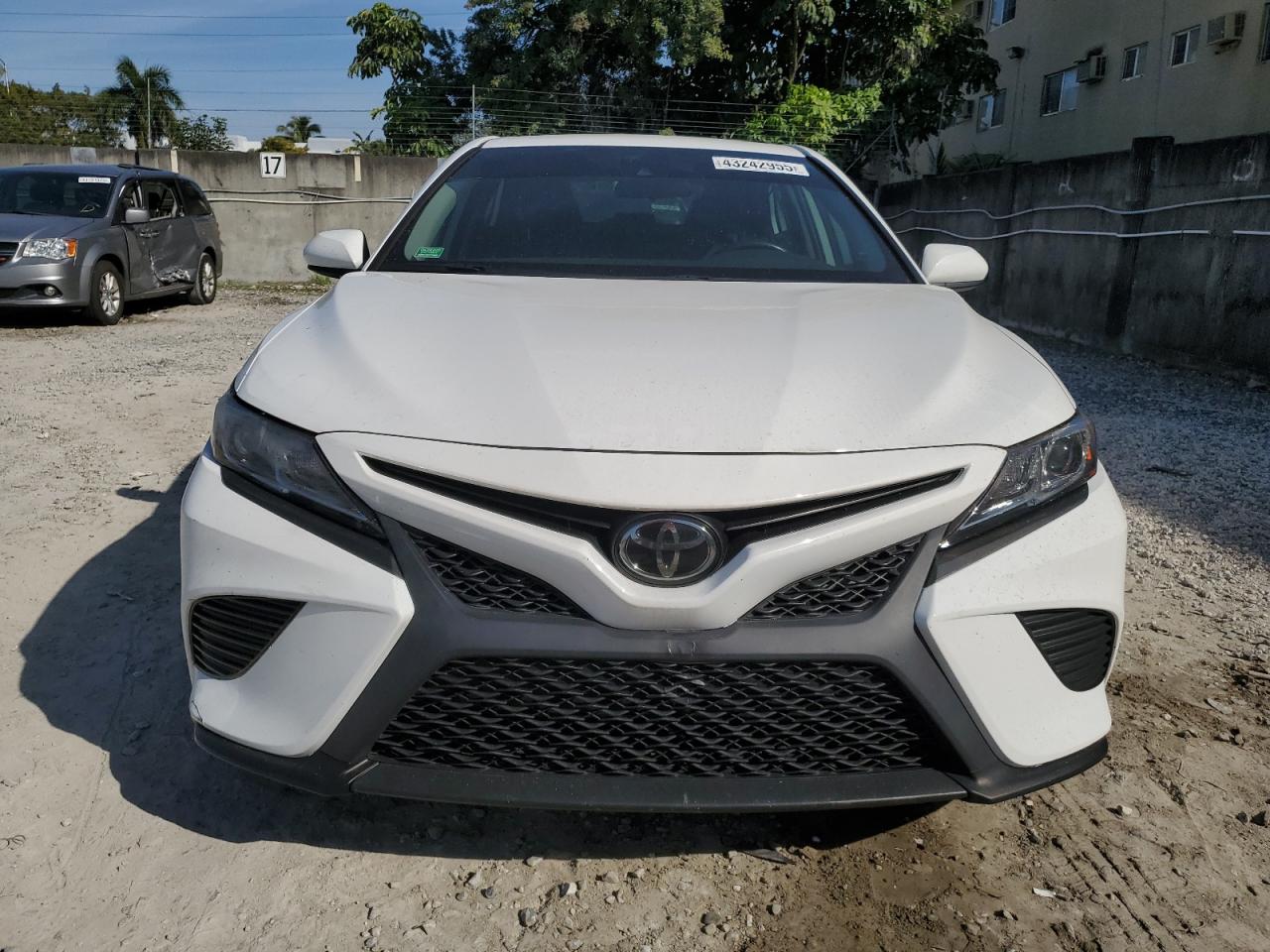 2019 Toyota Camry - Image 5