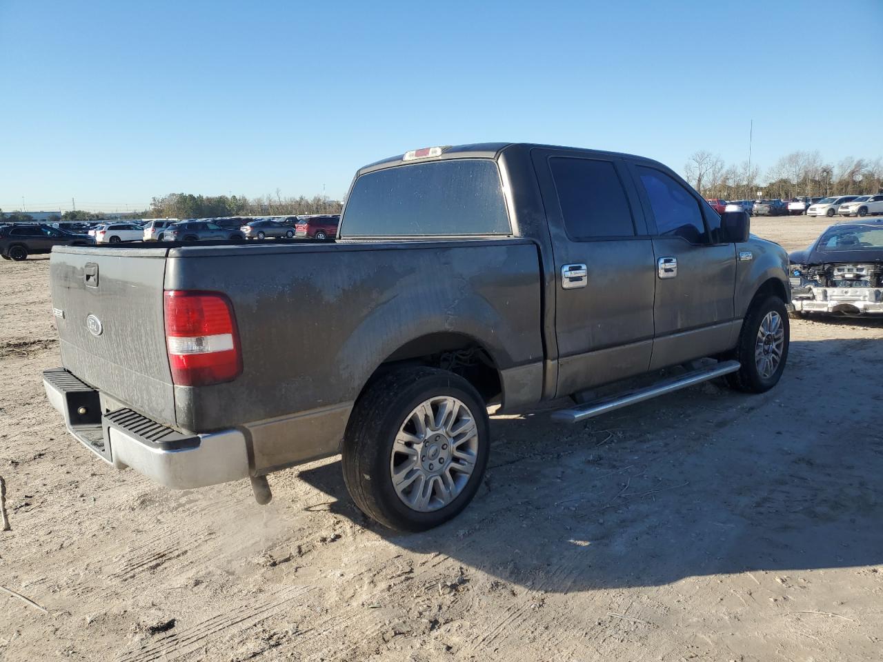 2005 Ford F-150 - Image 3