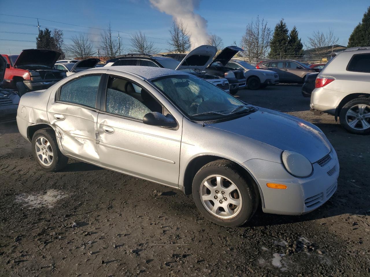 2005 Dodge Neon - Image 4
