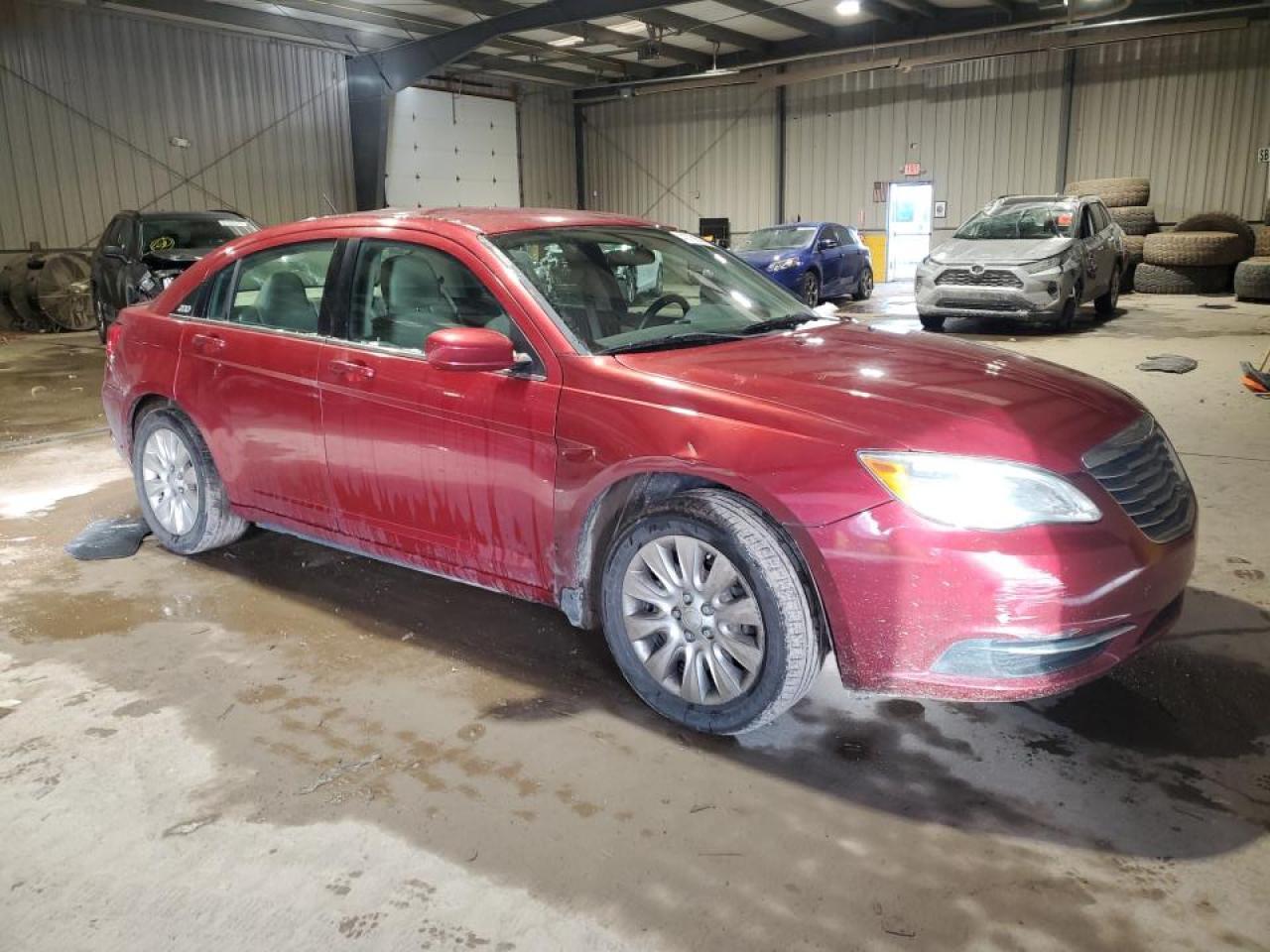 2014 Chrysler 200 - Image 4