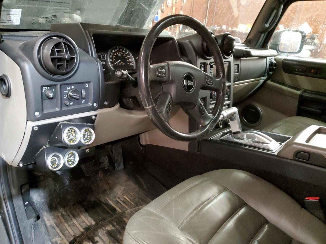 2006 Hummer H2 - Image 8