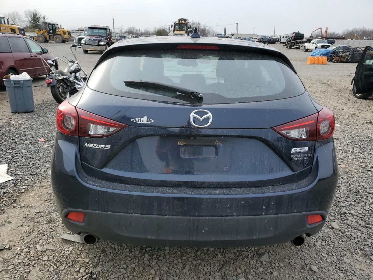 2016 Mazda 3 - Image 6