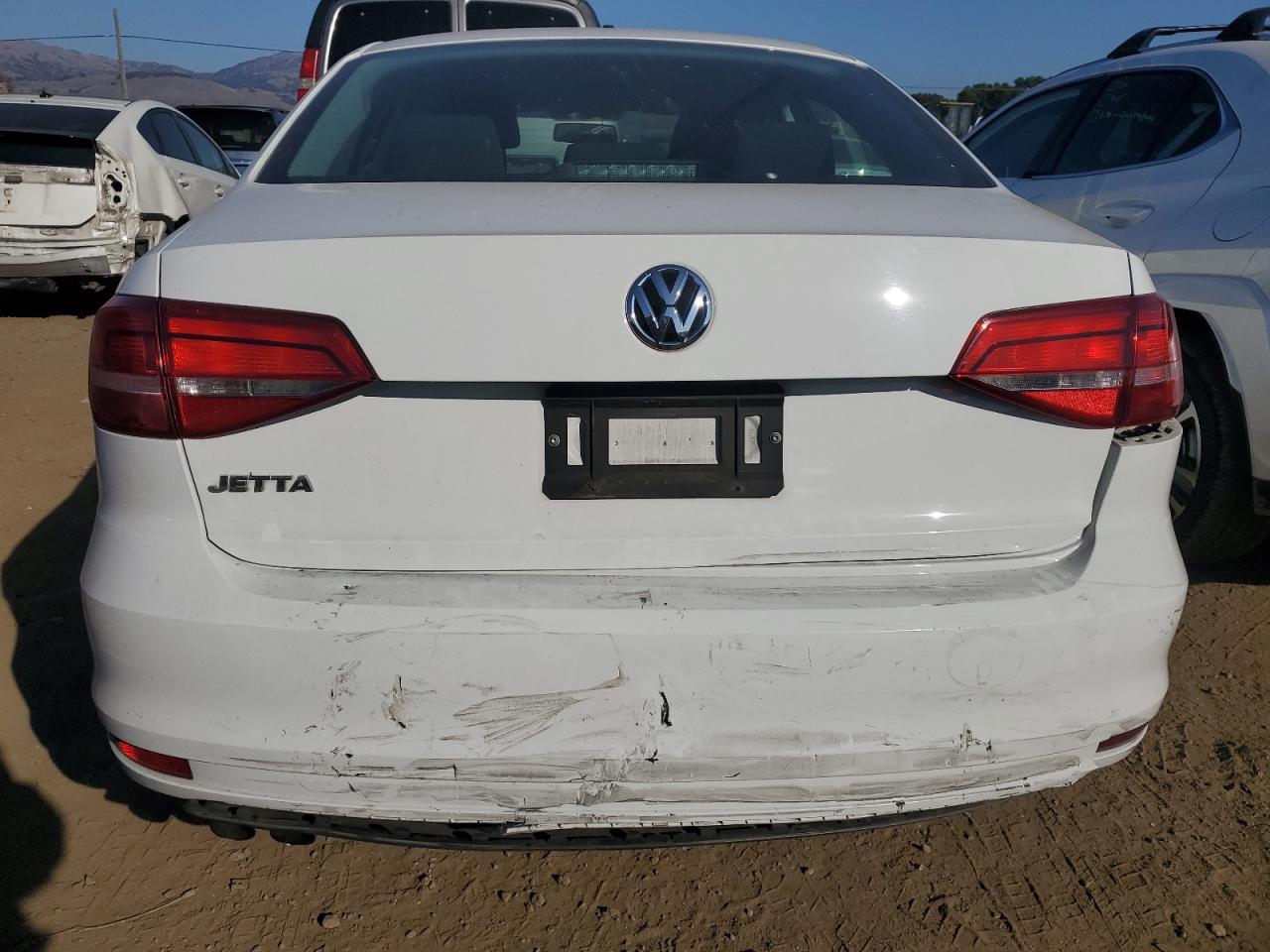 2015 Volkswagen Jetta - Image 6