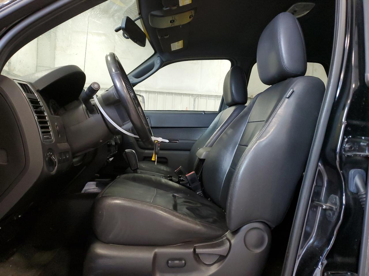 2010 Ford Escape - Image 7