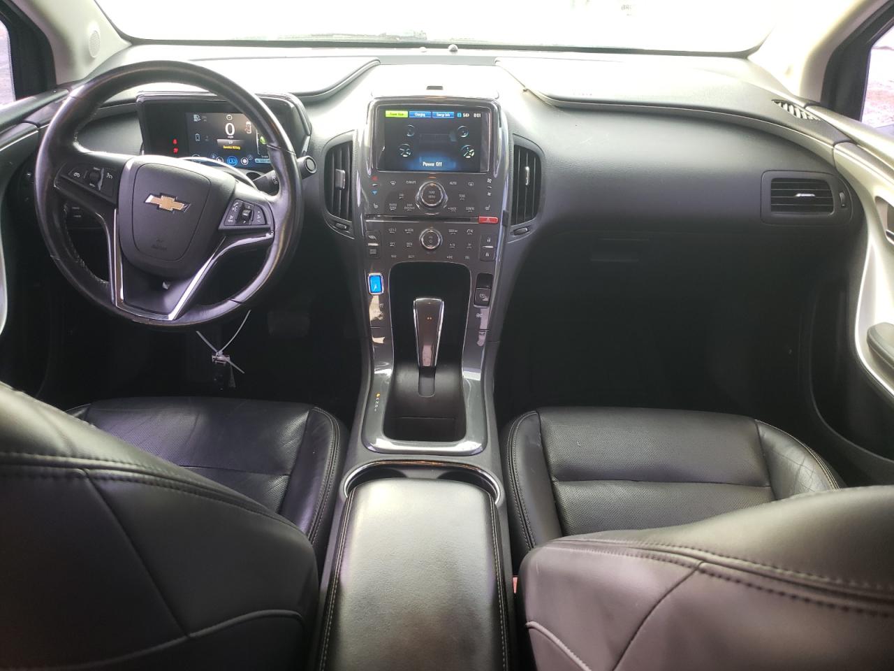 2012 Chevrolet Volt - Image 8