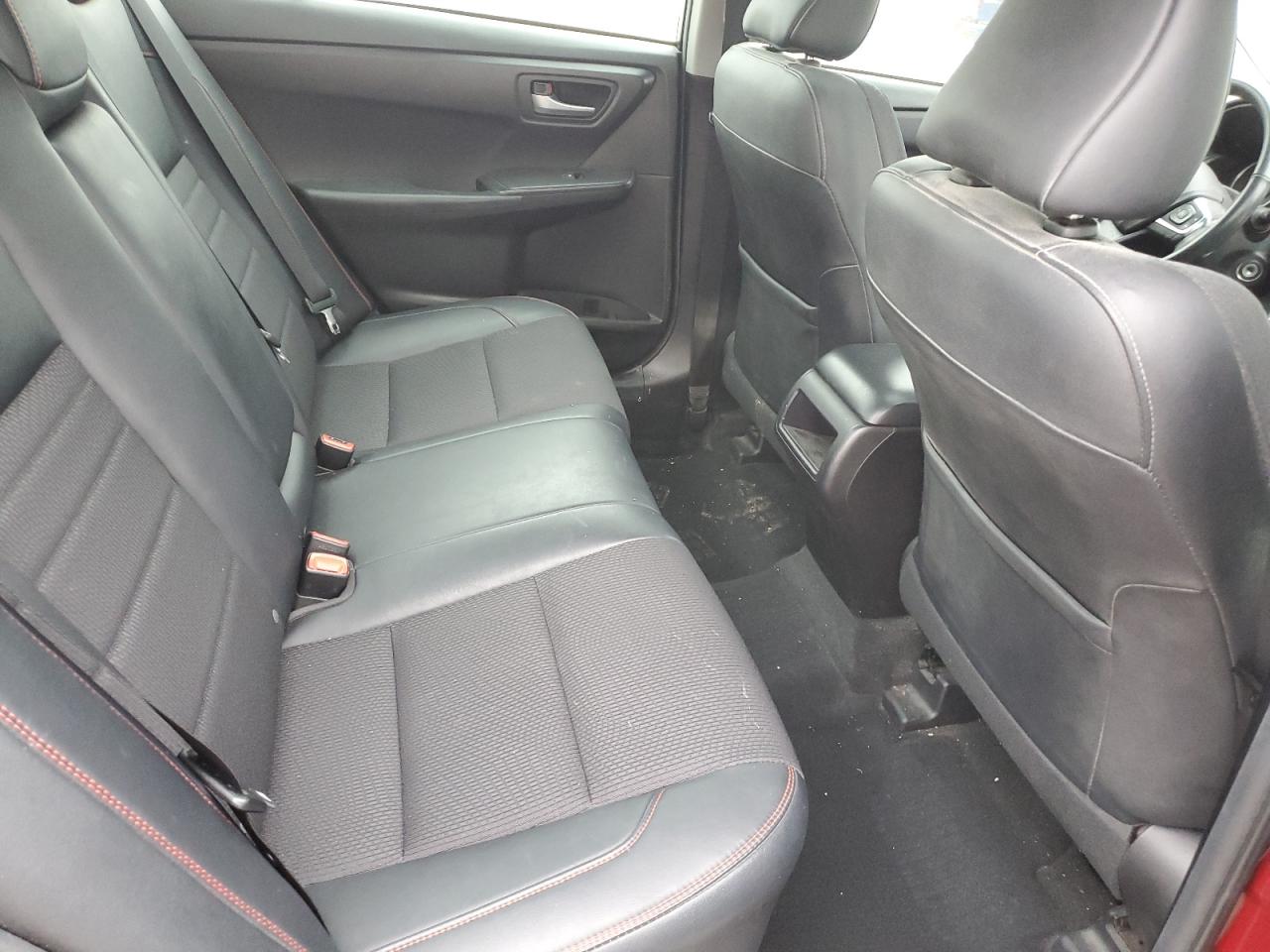 2017 Toyota Camry - Image 10