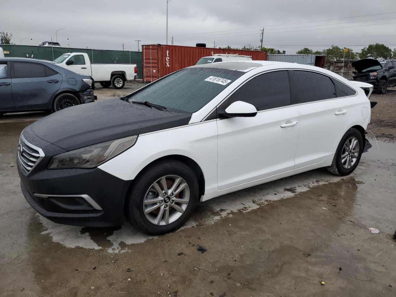 2017 Hyundai Sonata - Image 1