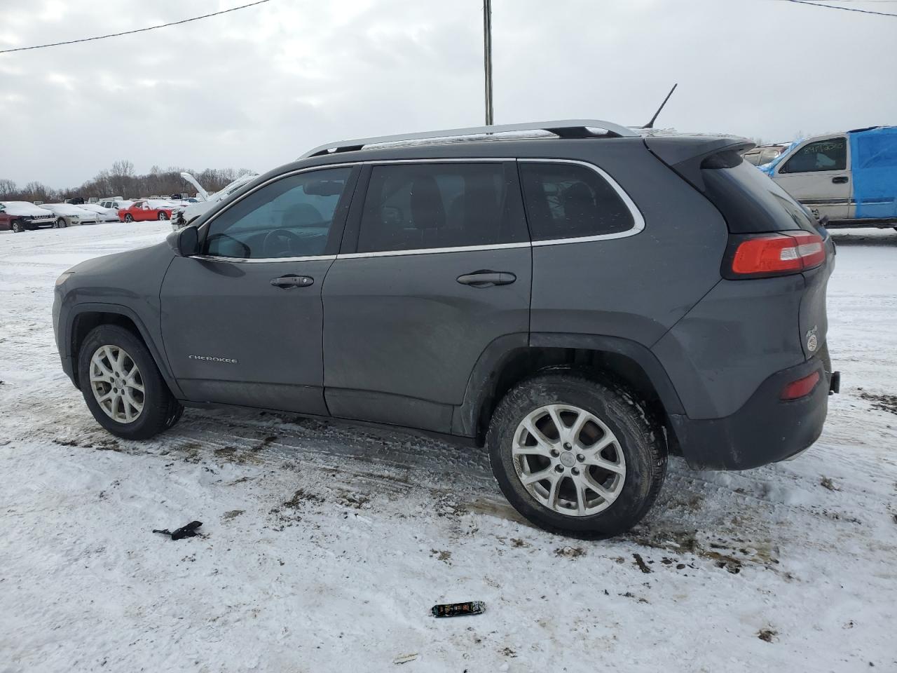2015 Jeep Grand Cherokee - Image 2