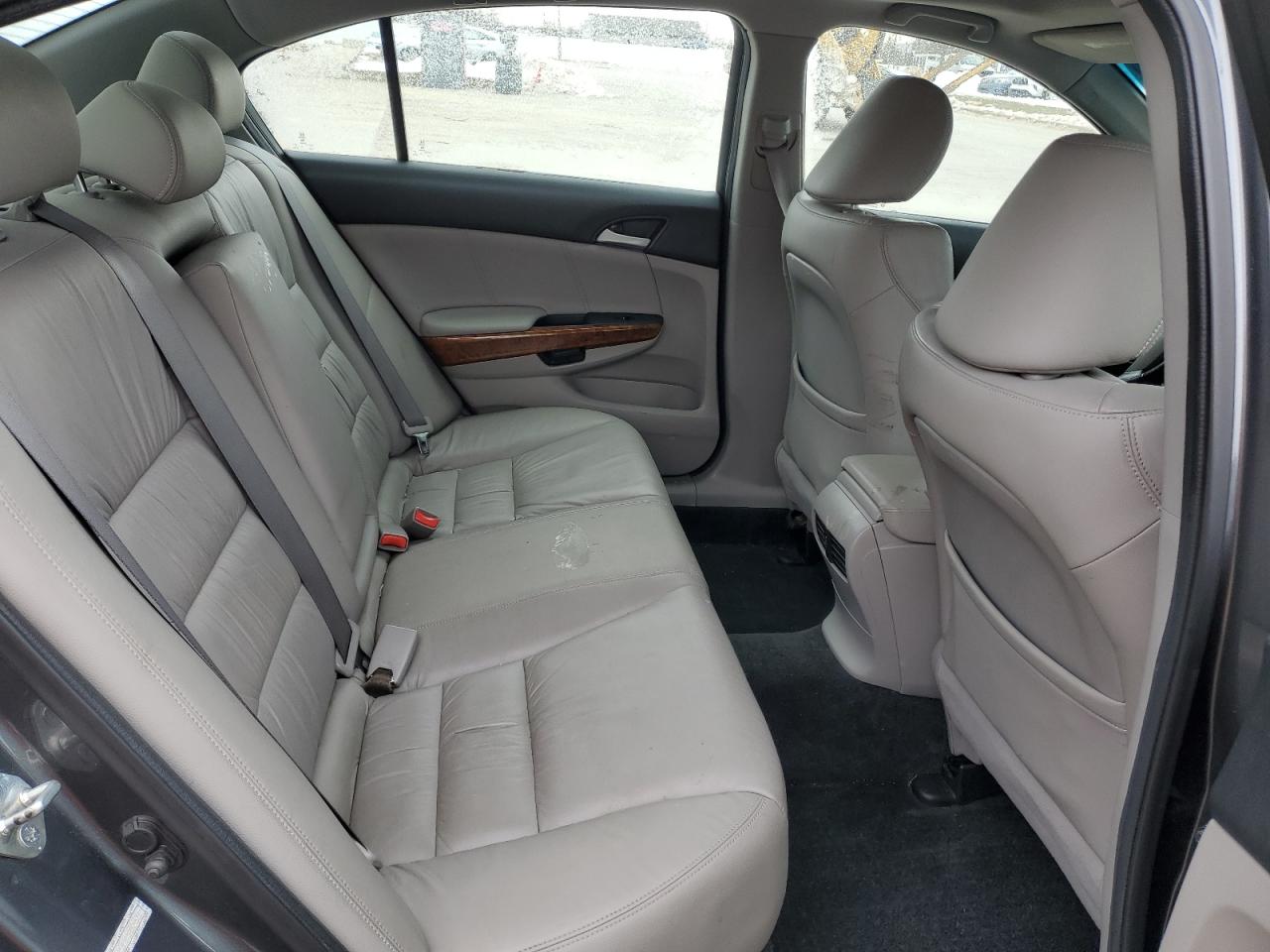 2011 Honda Accord - Image 10