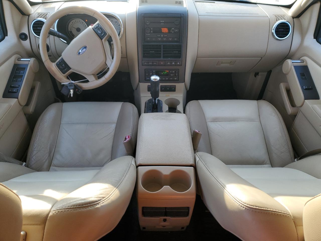2007 Ford Explorer - Image 8