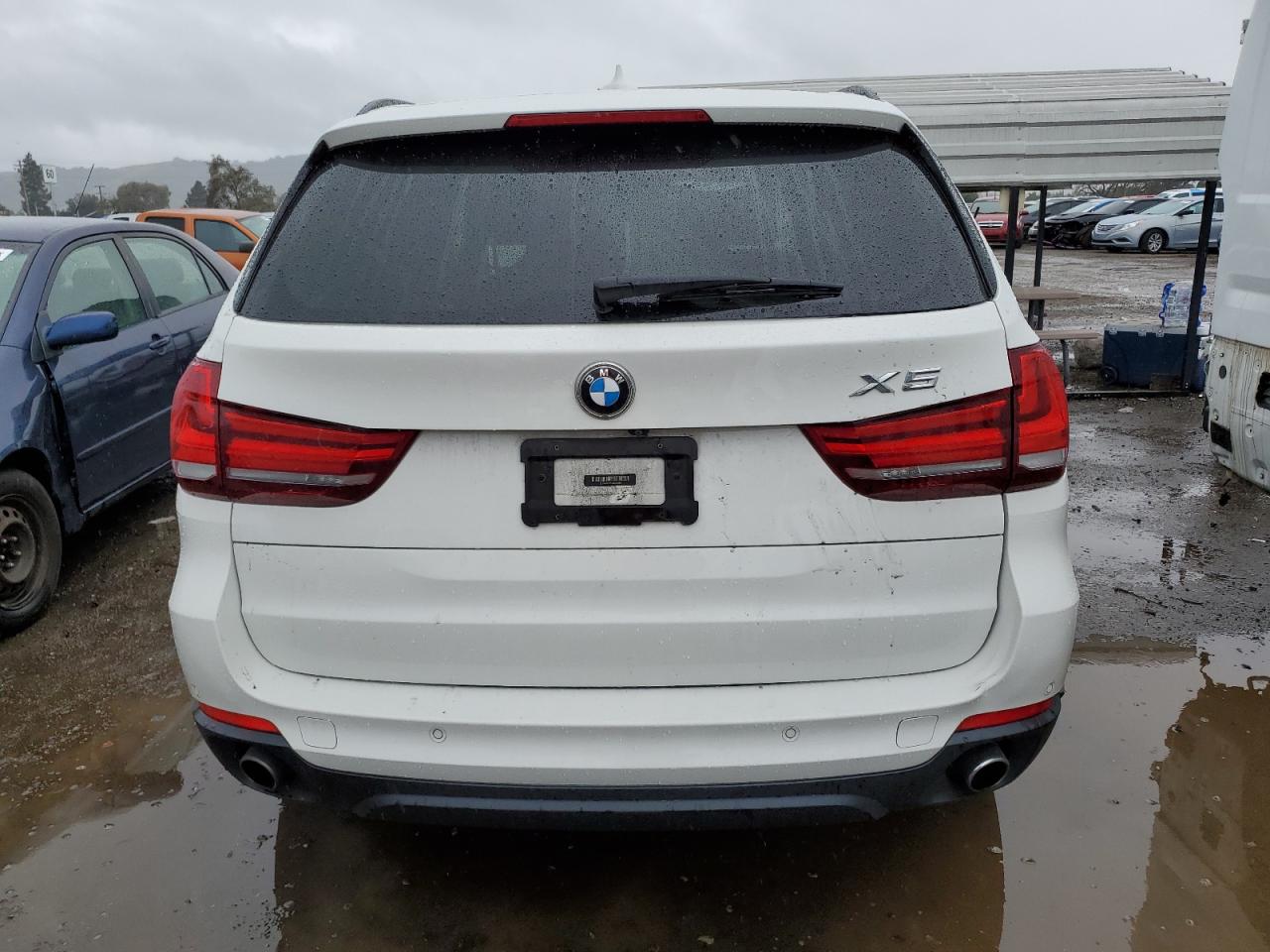 VIN 5UXKR0C55G0P23860 2016 BMW X5 no.6