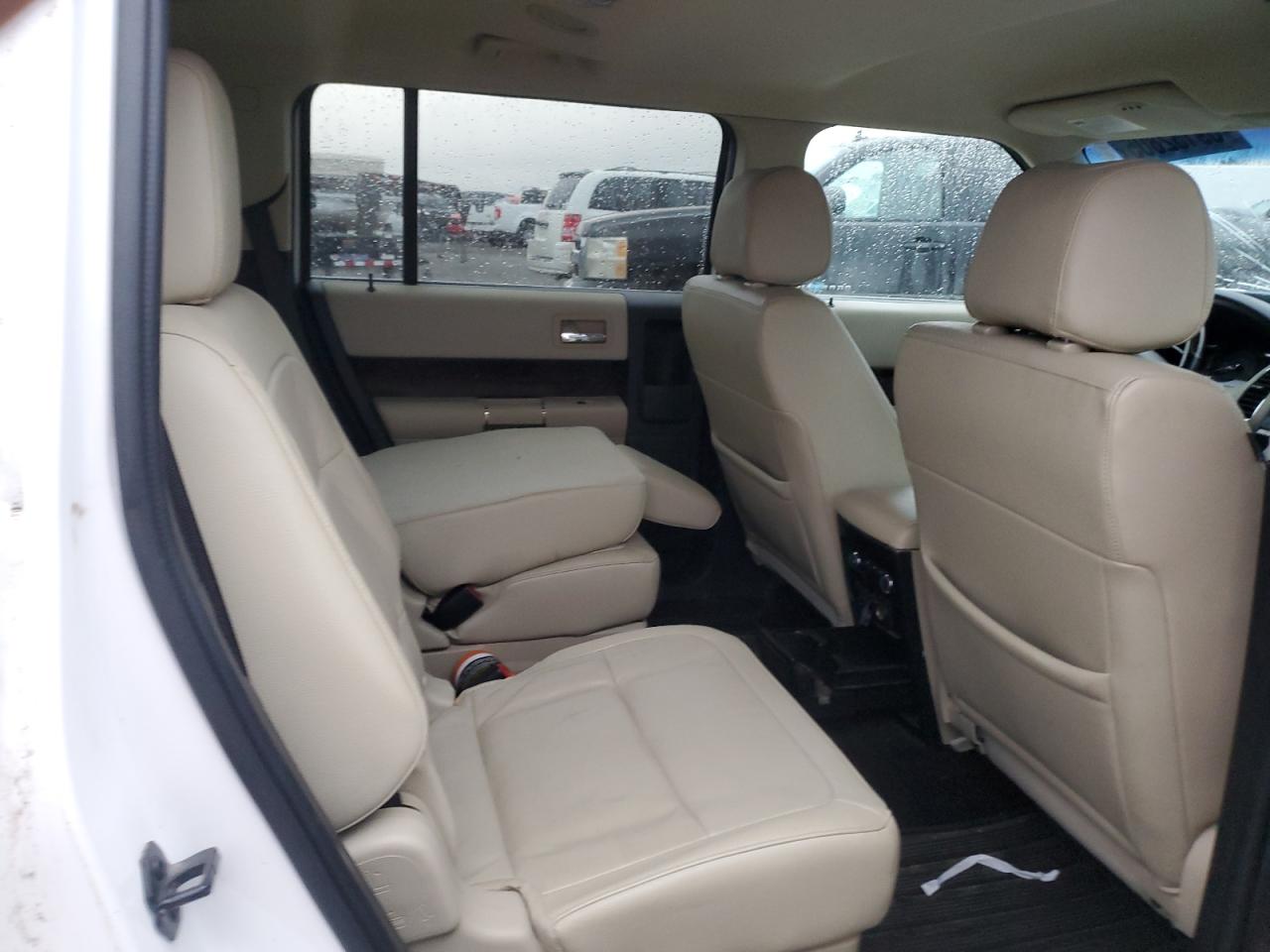 2018 Ford Flex - Image 10
