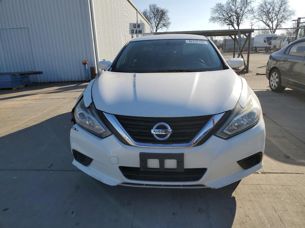 VIN 1N4AL3AP0GN328255 2016 NISSAN ALTIMA no.5