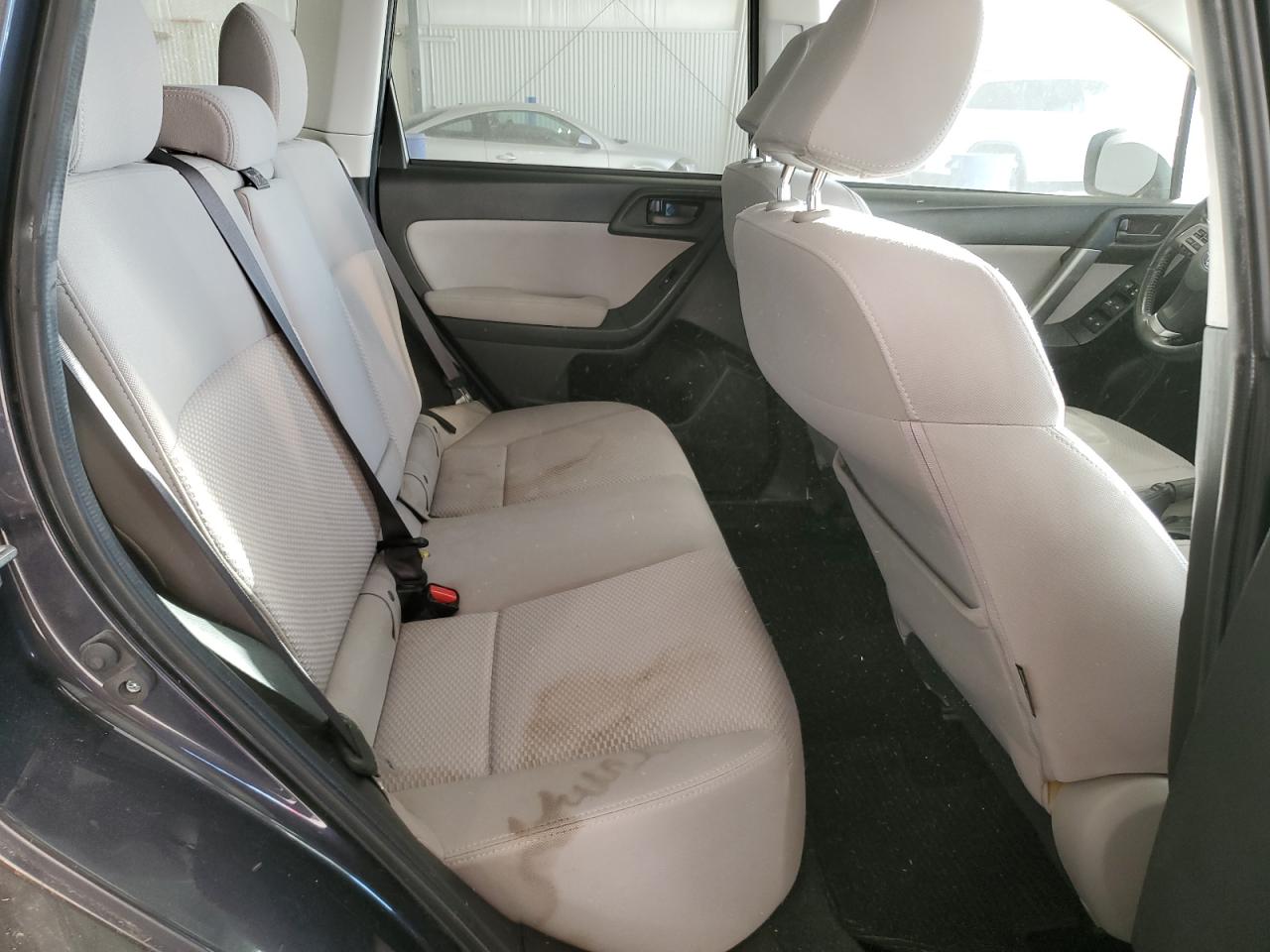 2015 Subaru Forester - Image 11