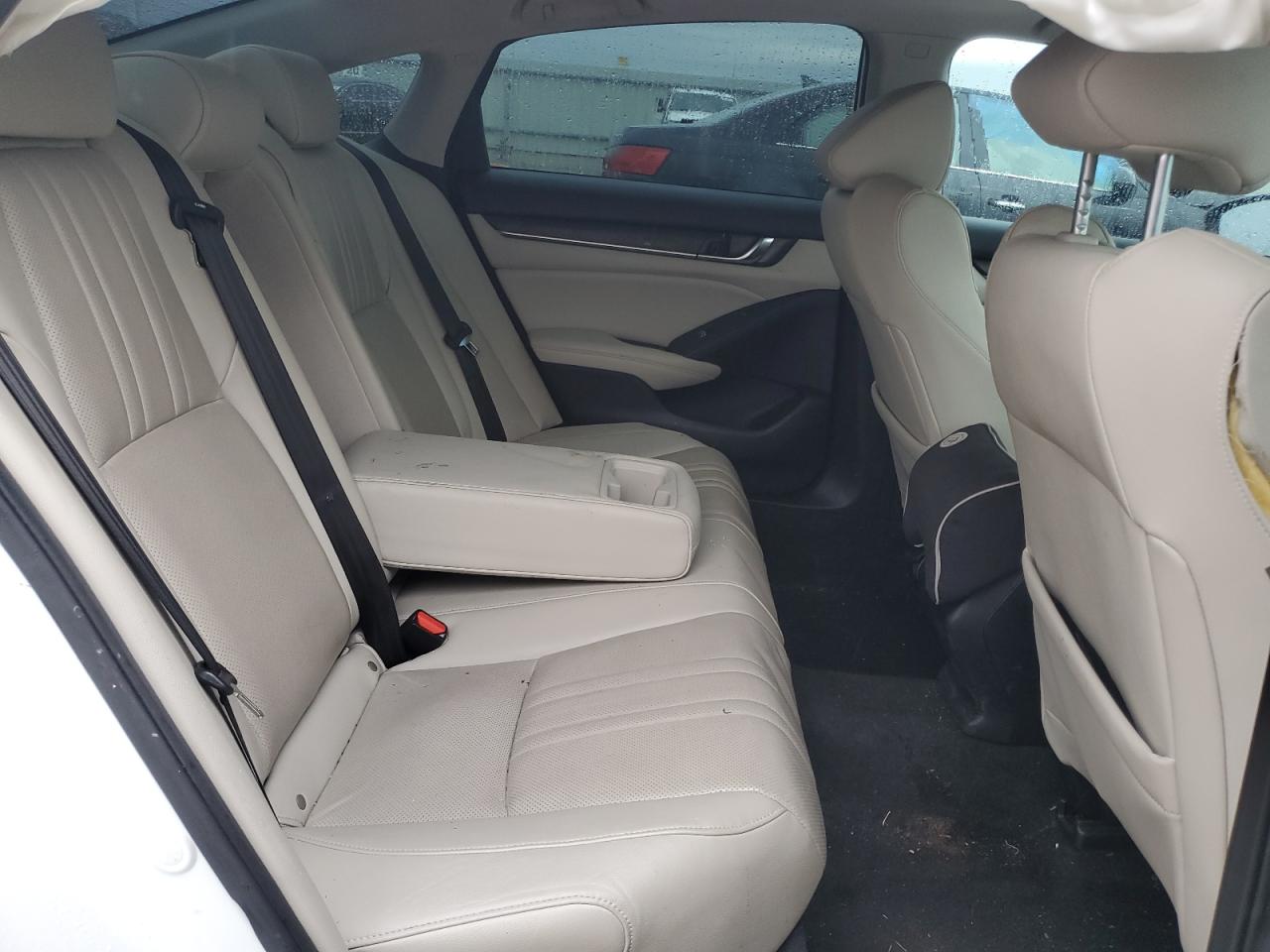 2019 Honda Accord - Image 10
