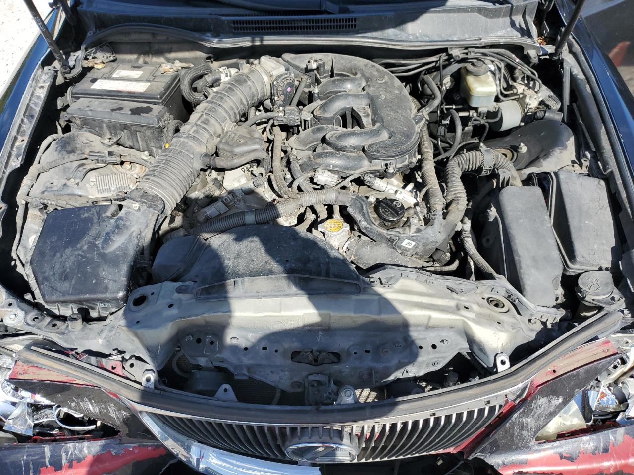 2009 Lexus IS - Image 11