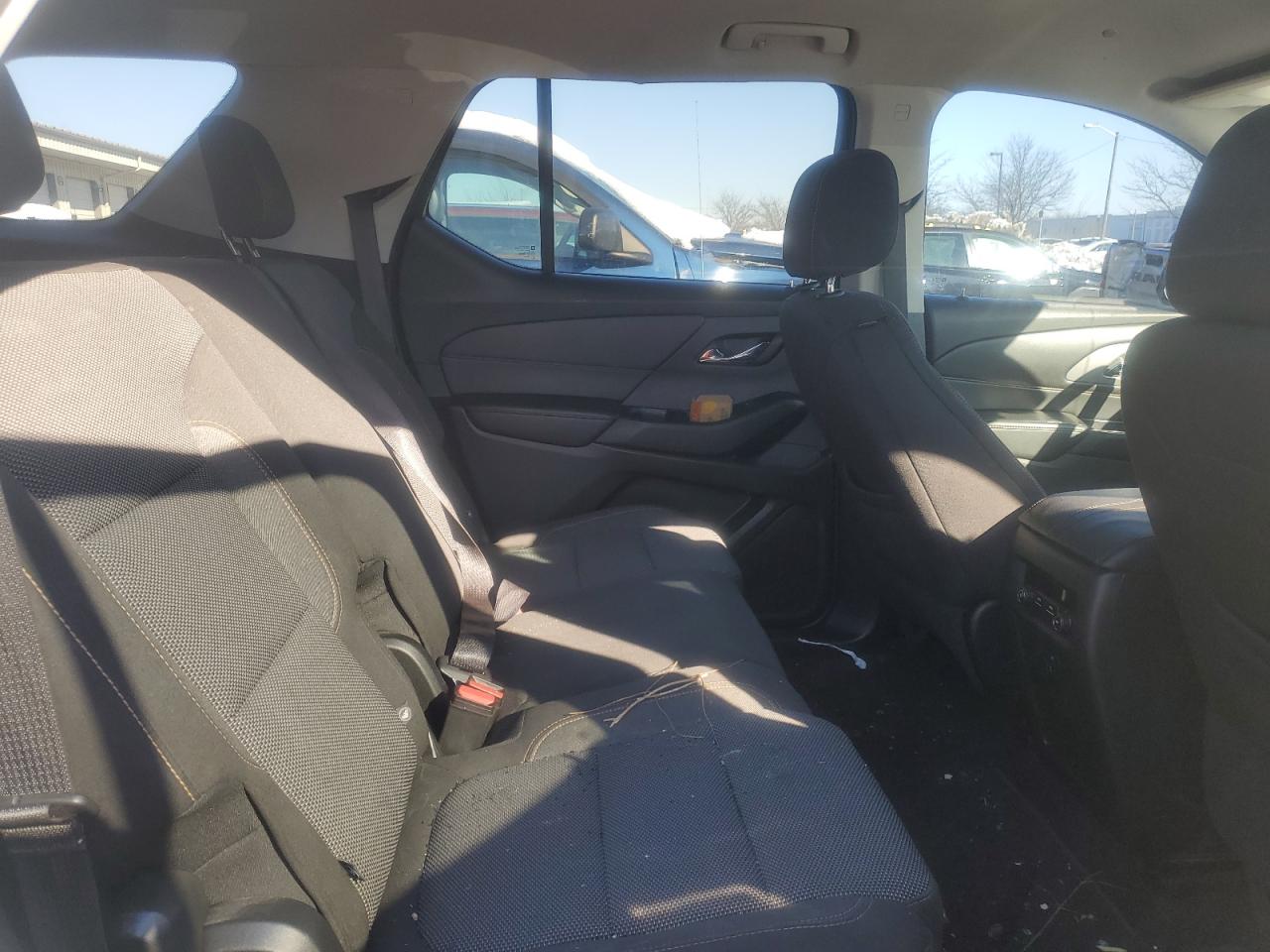 2018 Chevrolet Traverse Ls VIN: 1GNERFKW7JJ127542 Lot: 88205185