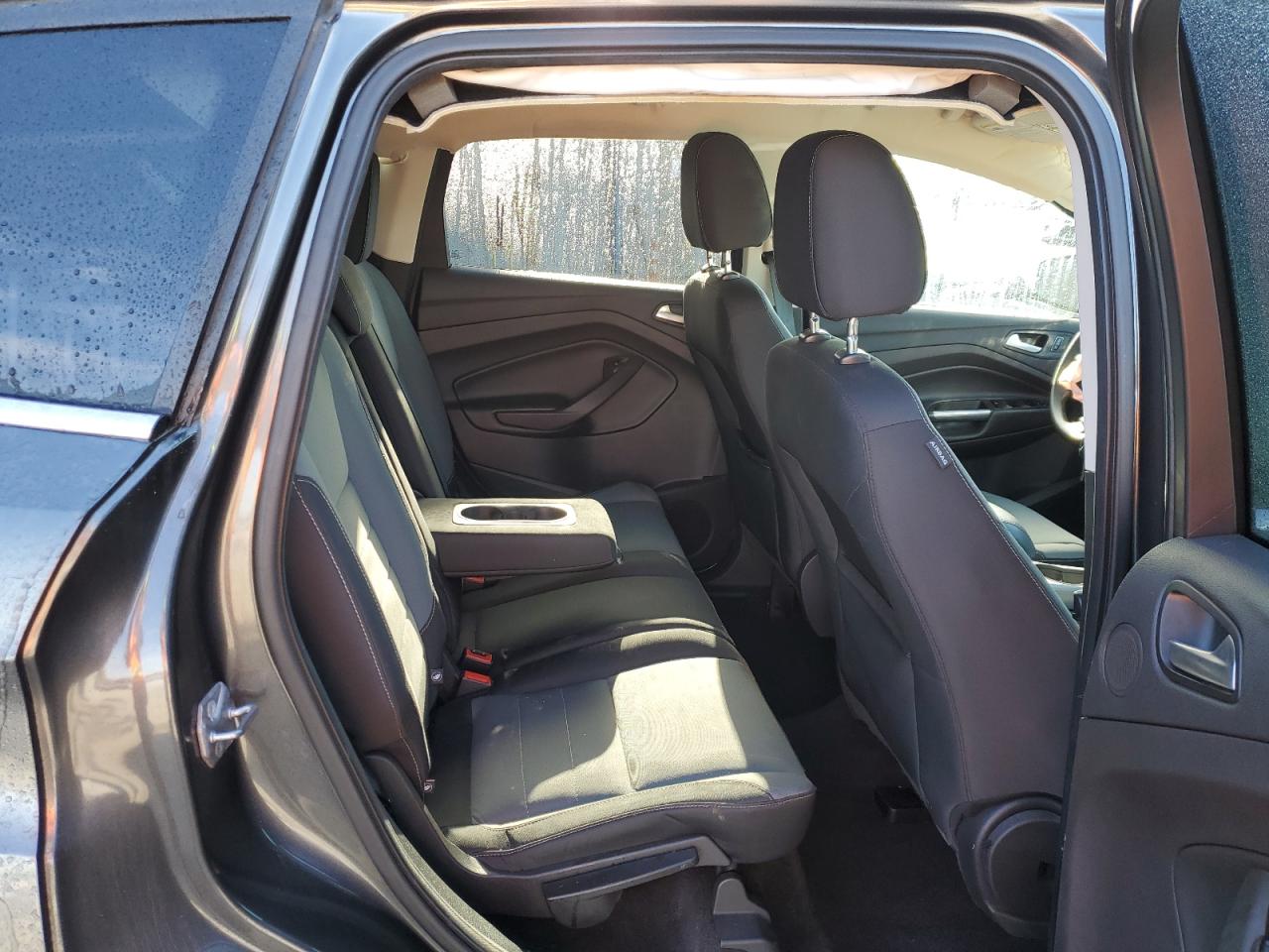 2016 Ford Escape - Image 11