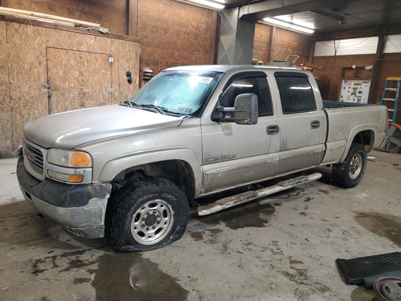 2002 GMC Sierra - Image 1
