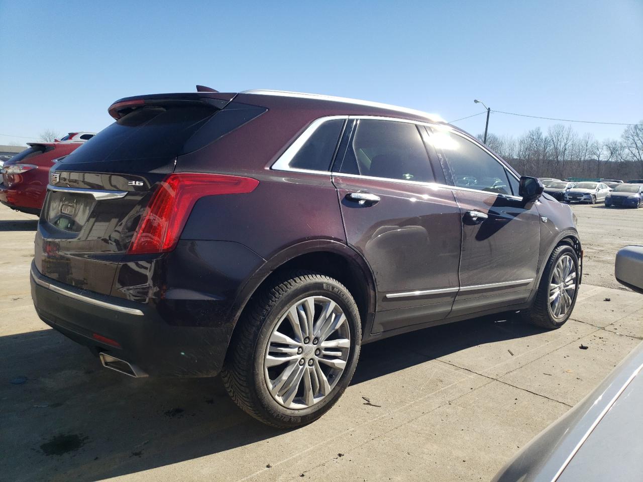 2018 Cadillac XT5 - Image 3