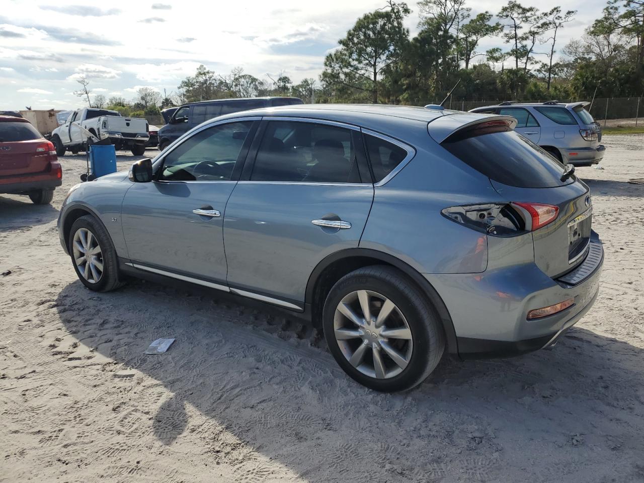 2016 Infiniti QX50 - Image 2