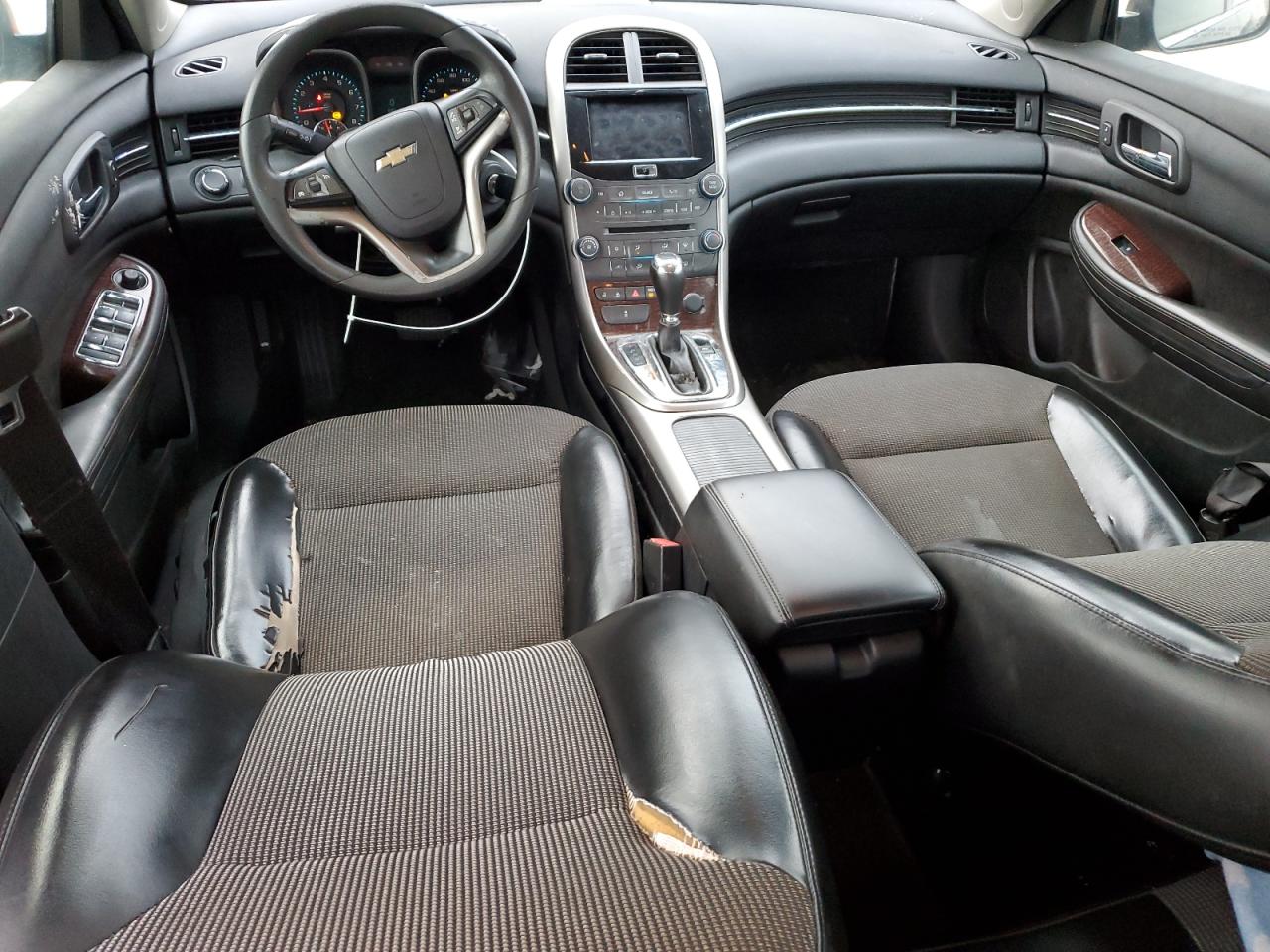 2013 Chevrolet Malibu - Image 8