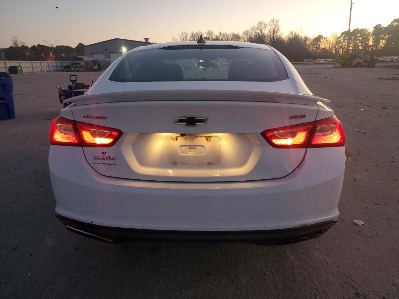 2019 Chevrolet Malibu - Image 6
