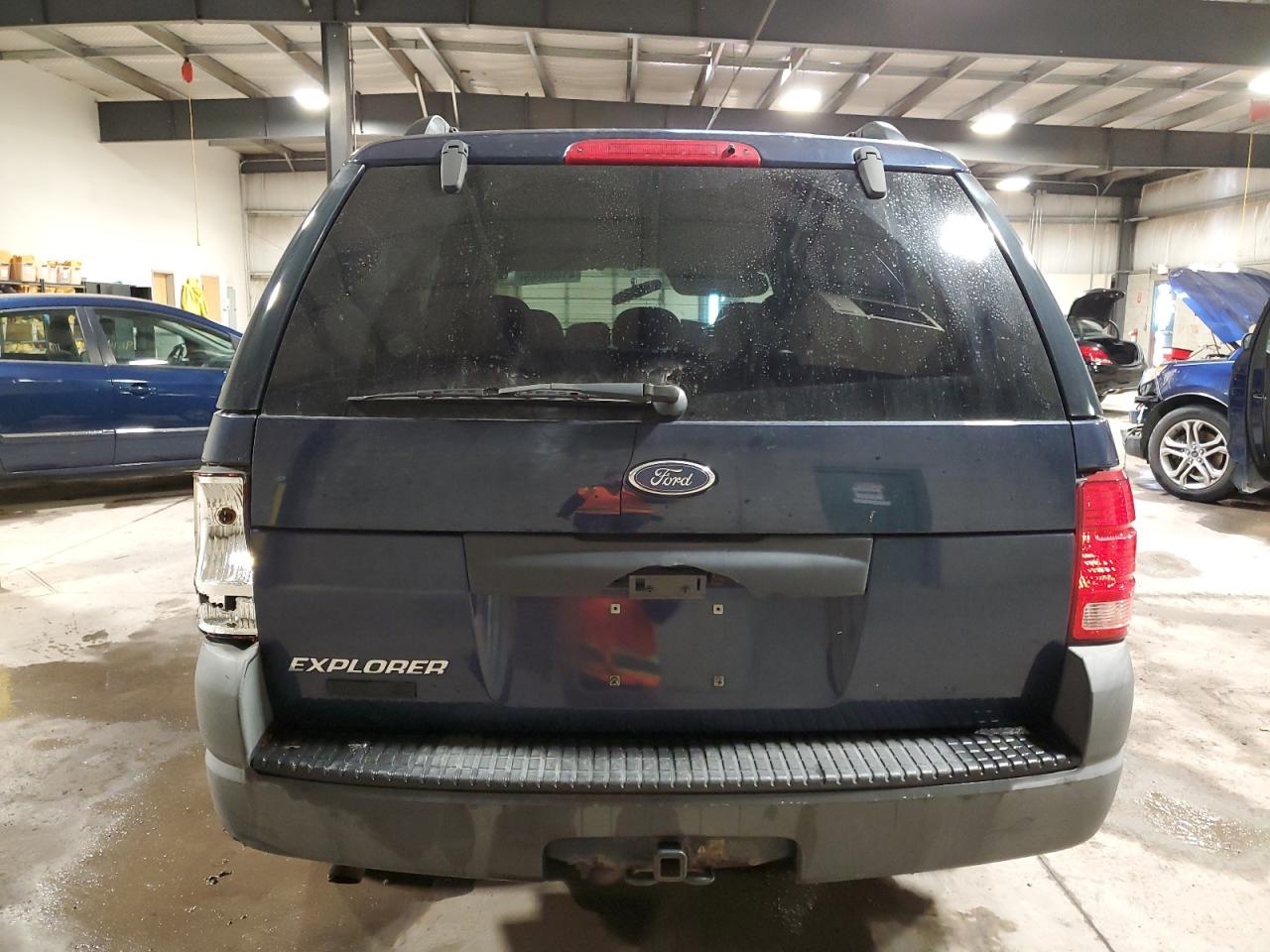 2003 Ford Explorer - Image 6