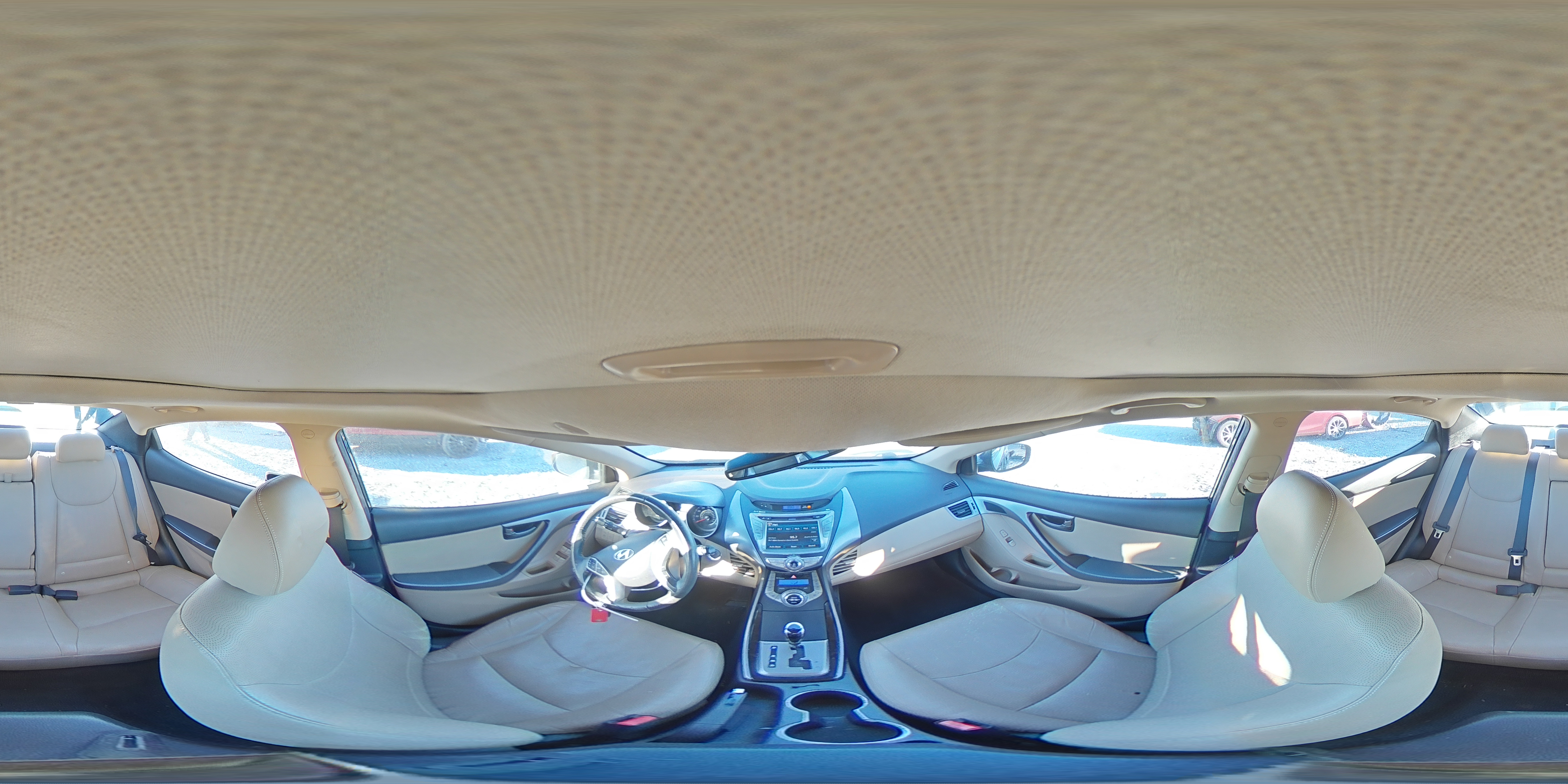 2013 Hyundai Elantra - Image 12