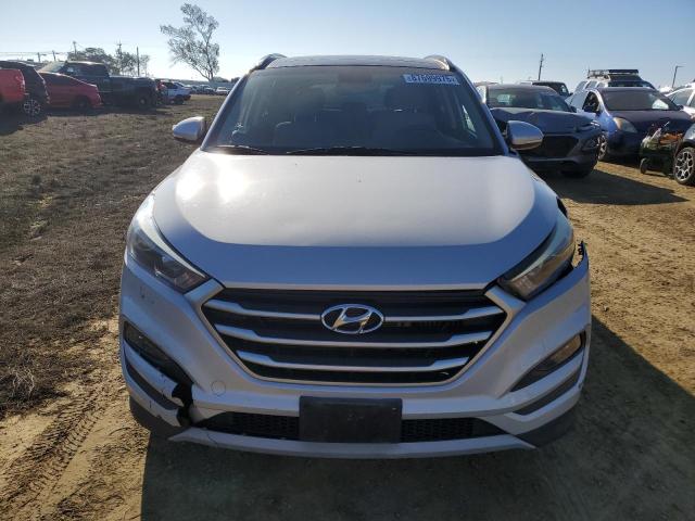  HYUNDAI TUCSON 2018 Srebrny