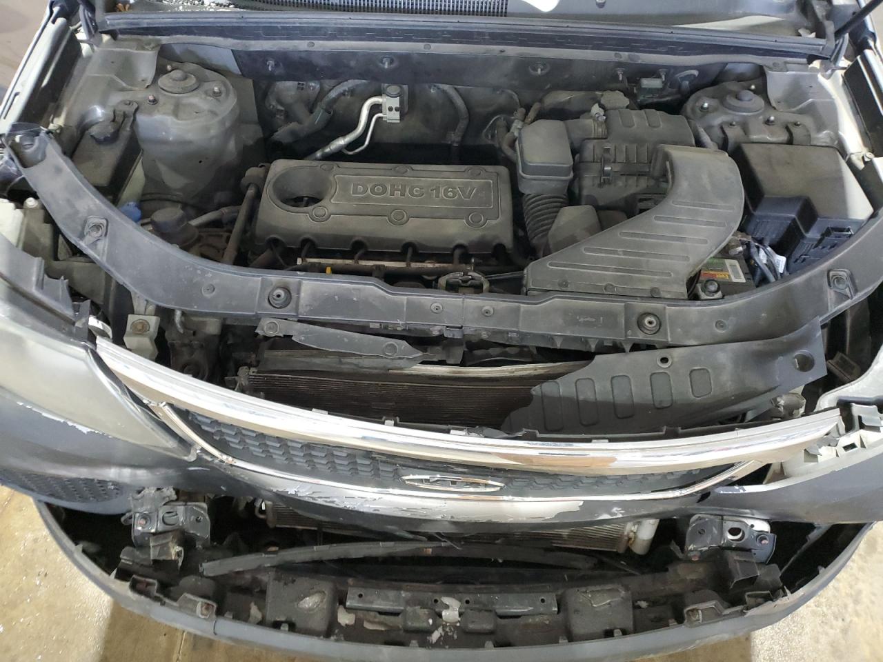 2011 Kia Sorento - Image 12