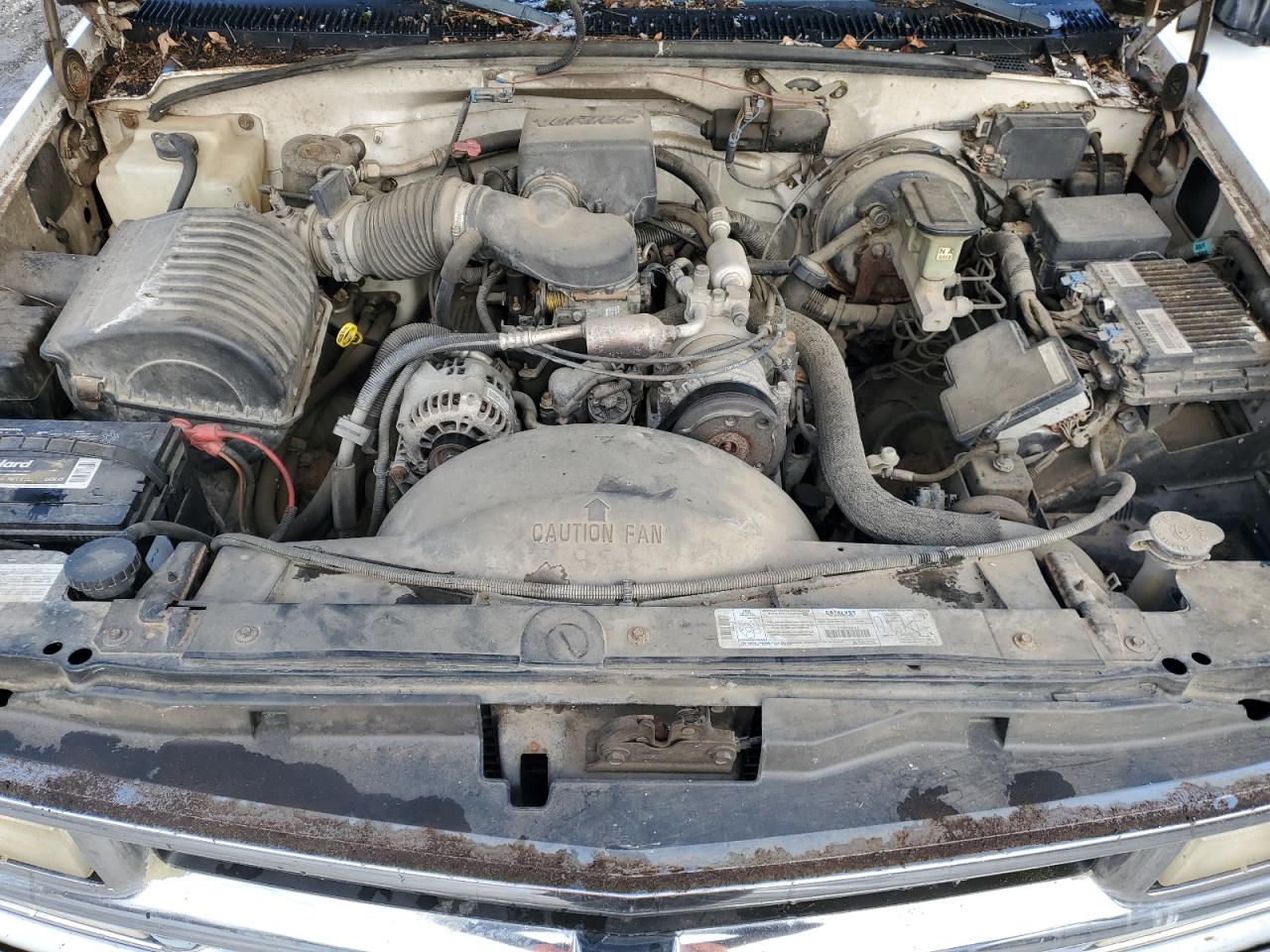 1998 Chevrolet GMT-400 - Image 11
