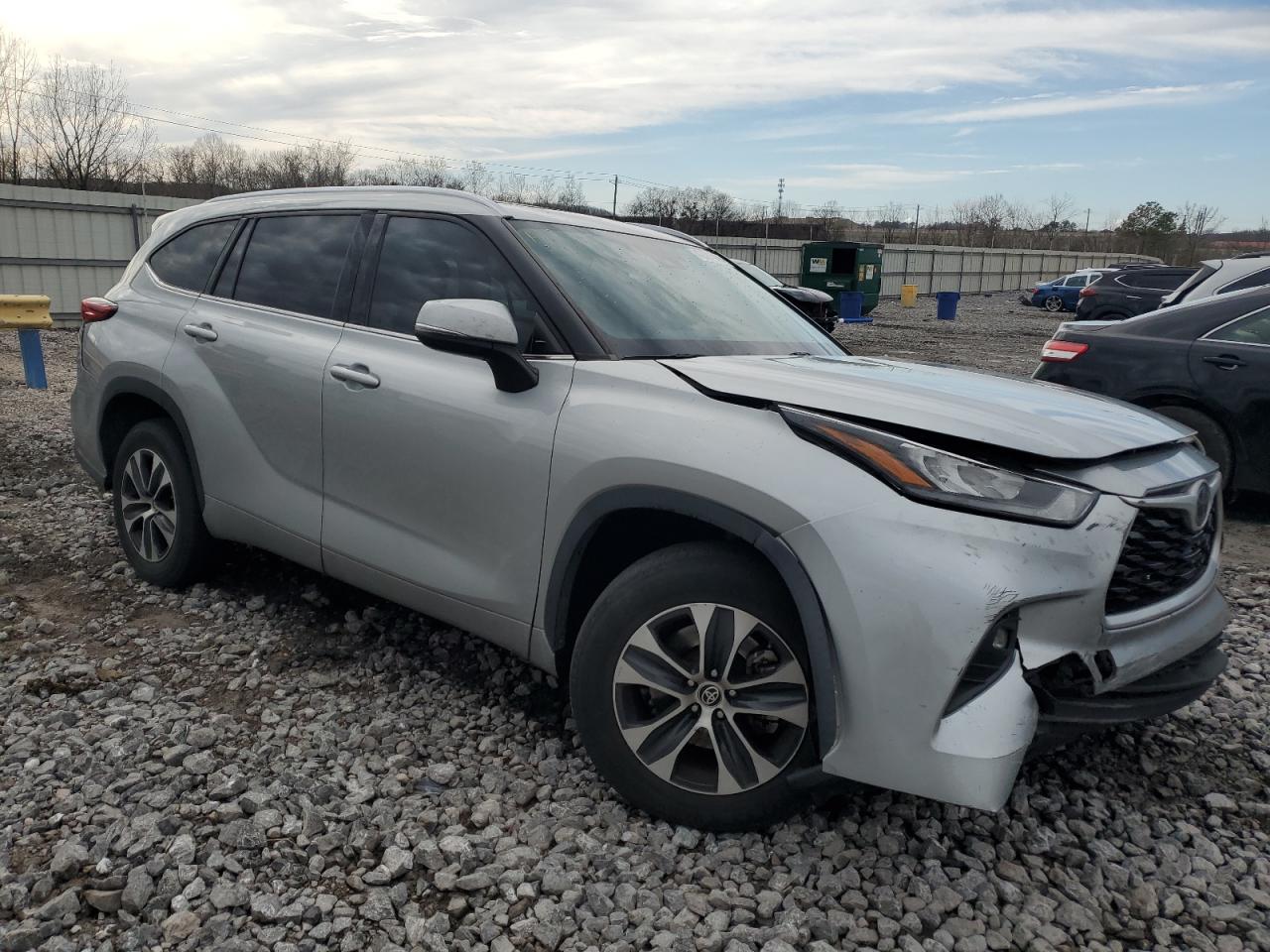 2020 Toyota Highlander - Image 4