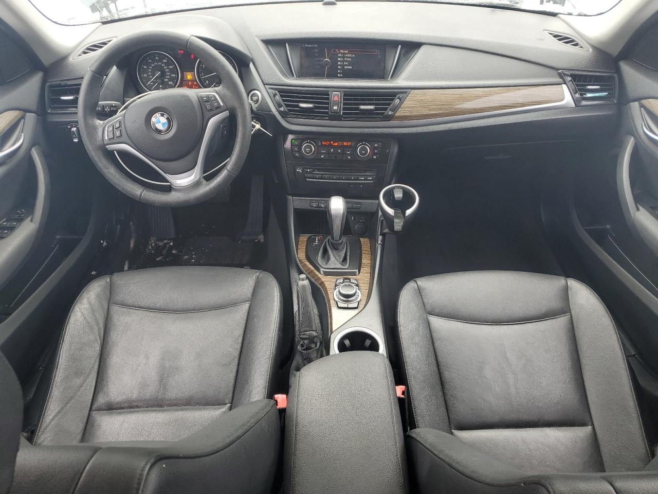 VIN WBAVM5C51FVV94136 2015 BMW X1 no.8