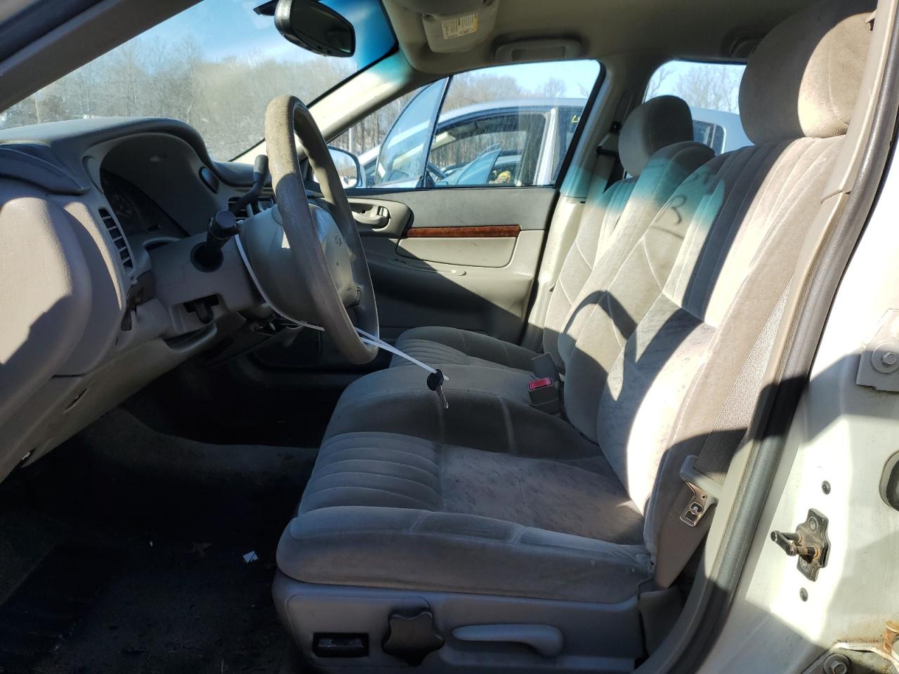 2003 Chevrolet Impala - Image 7