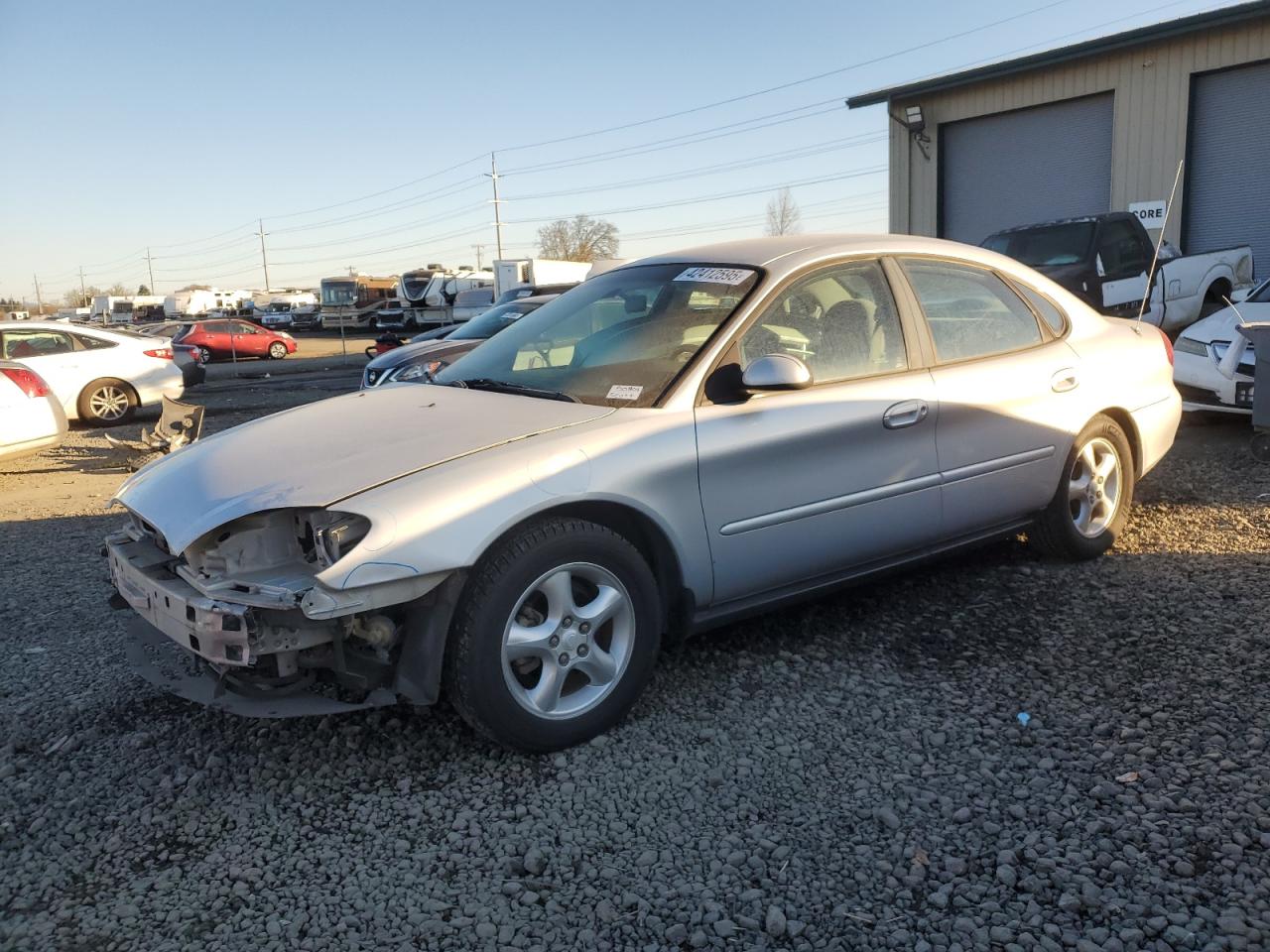 2000 Ford Taurus Se for Sale in Eugene, OR - Front End
