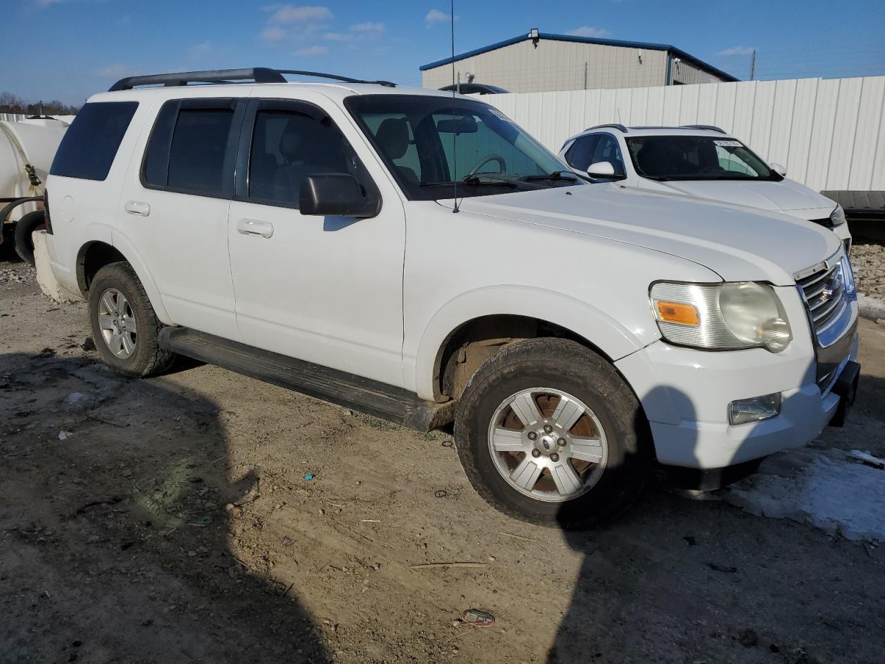 2009 Ford Explorer - Image 4