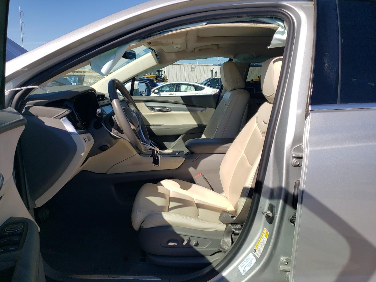 2017 Cadillac XT5 - Image 7