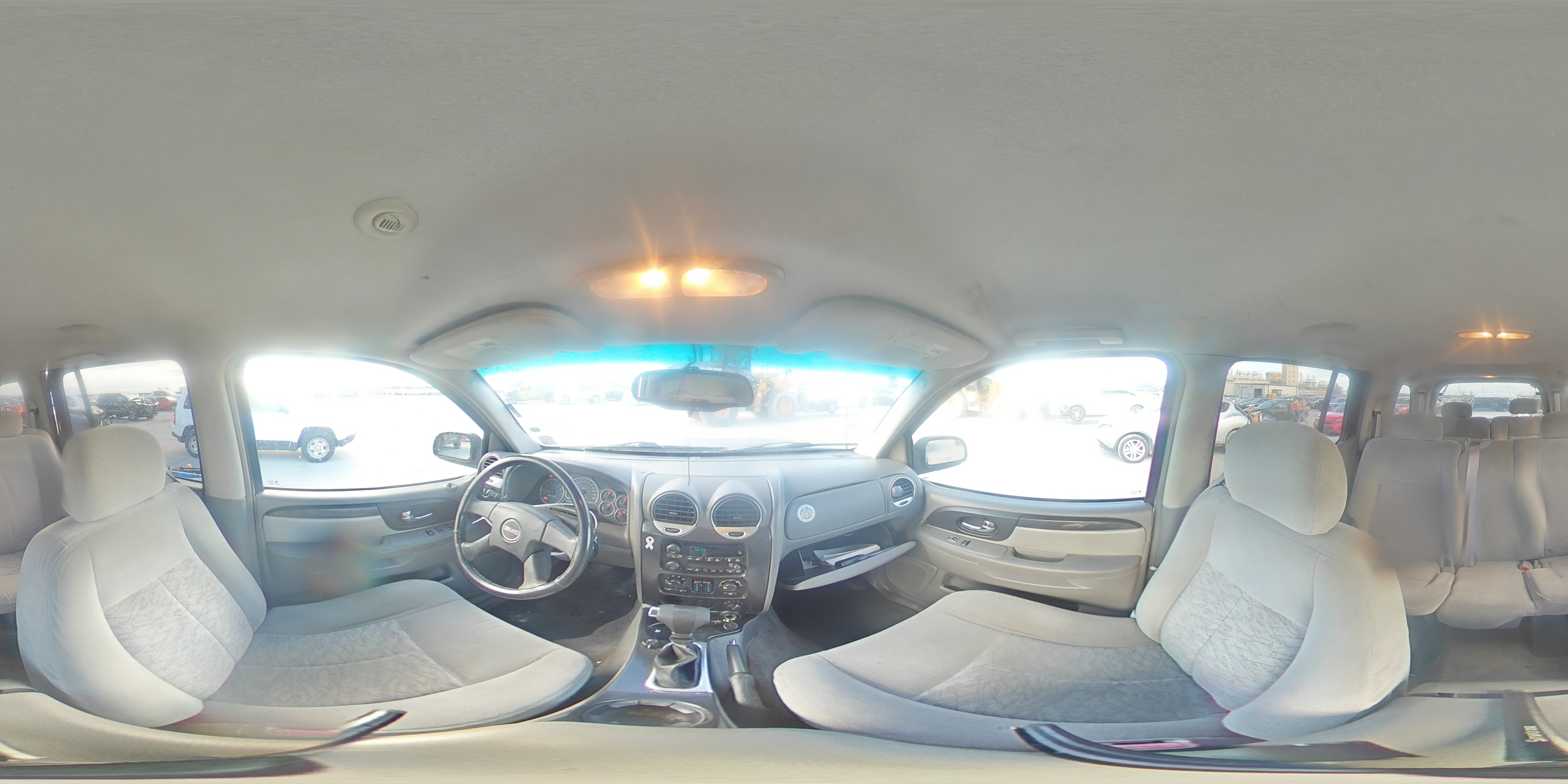 2006 GMC Envoy - Image 13