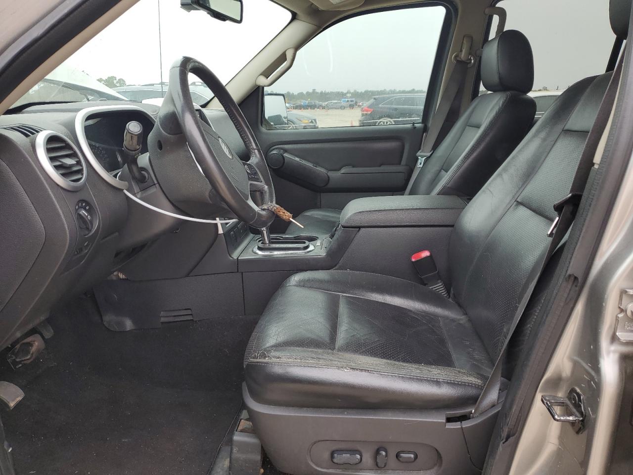 2008 Mercury Mountaineer Luxury VIN: 4M2EU37E08UJ11546 Lot: 88151615