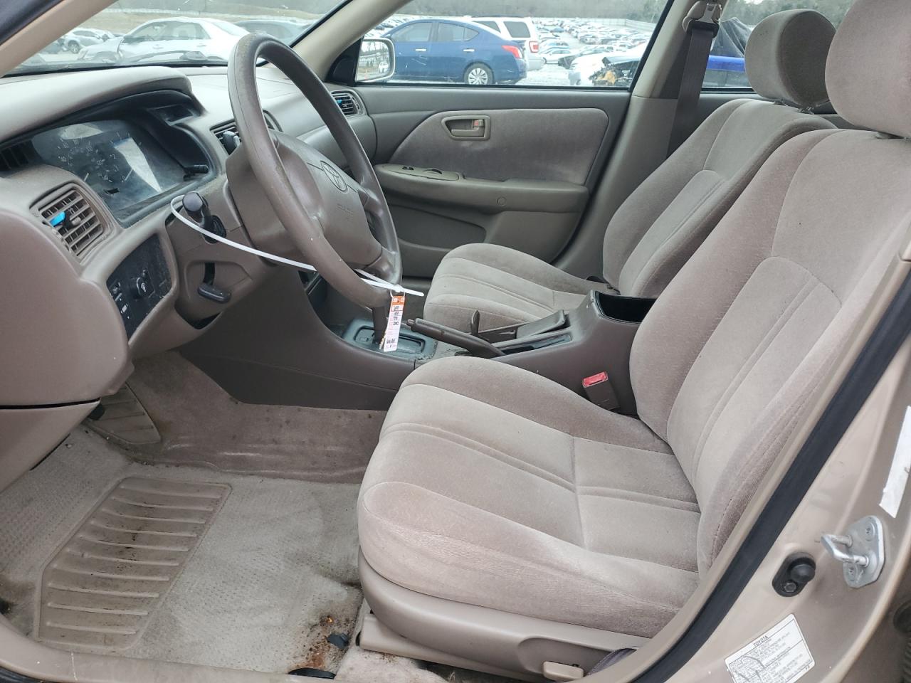 1999 Toyota Camry - Image 7