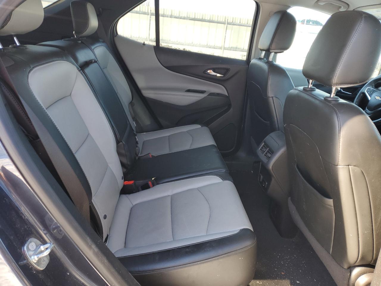 2018 Chevrolet Equinox - Image 11