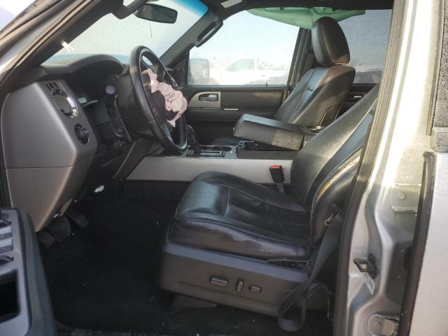 Паркетники FORD EXPEDITION 2016 Серебристый